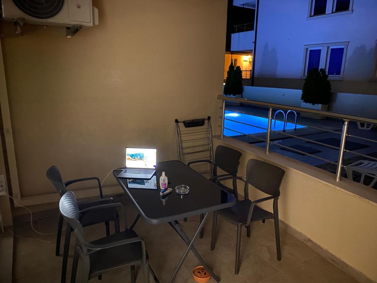 Deluxe Pool Apartment 4 Petrovac Luaran gambar